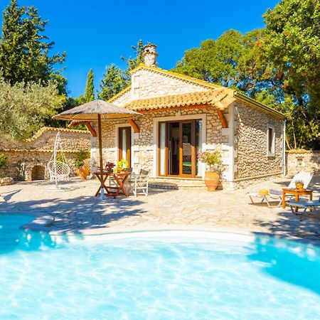 Villa Nionios Vlachopoulátika Exterior foto